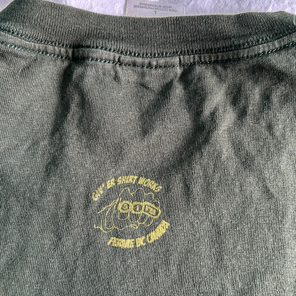 Fernie BC Vintage Trees Always Win T-Shirt. Mens LG. Pit-Pit 19.5” (yr 2006) - Picture 5 of 5